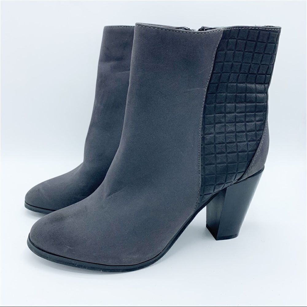 Leila Stone Dark Gray Faux Suede/Leather Side-Zip Heeled Bootie‎ Sz 11